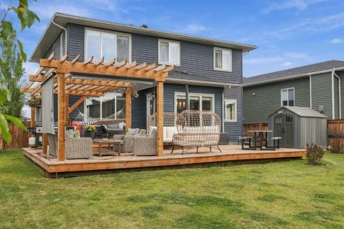 1460 Aldrich Place, Carstairs, AB 