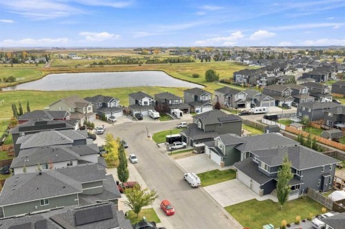 1460 Aldrich Place, Carstairs, AB 