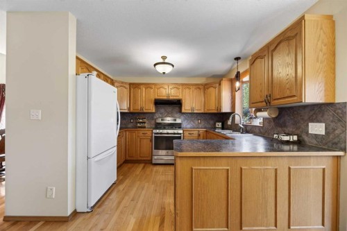 70 Balsam Crescent, Olds, AB 