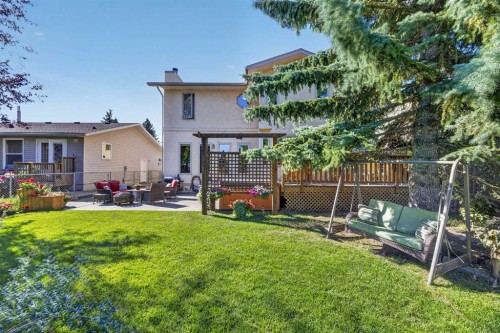 70 Balsam Crescent, Olds, AB 
