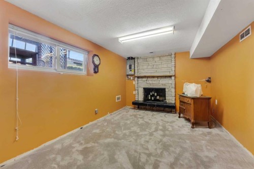 707 Fortalice Crescent Se, Calgary, AB 