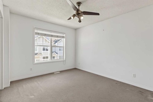 3240 New Brighton Gardens Se, Calgary, AB 