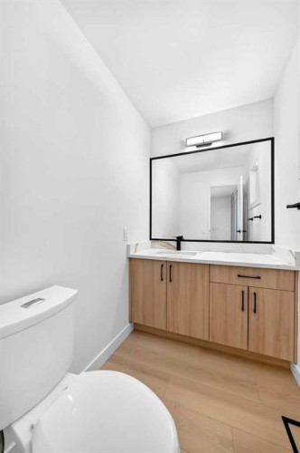 23 Penworth Crescent Se, Calgary, AB 