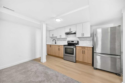 23 Penworth Crescent Se, Calgary, AB 