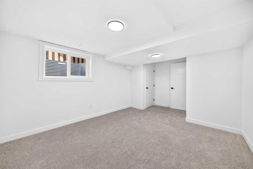23 Penworth Crescent Se, Calgary, AB 