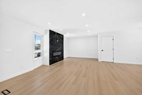 23 Penworth Crescent Se, Calgary, AB 