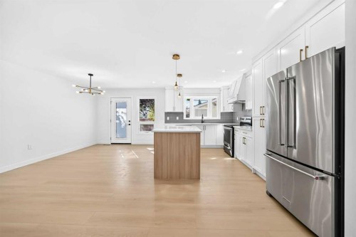 23 Penworth Crescent Se, Calgary, AB 