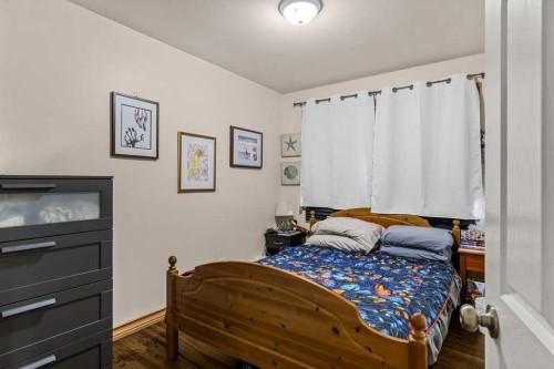 44 Lynndale Road Se, Calgary, AB 