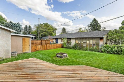 44 Lynndale Road Se, Calgary, AB 