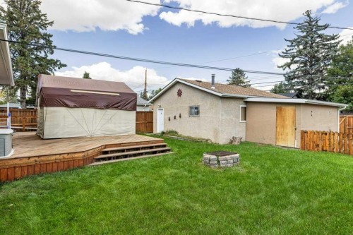 44 Lynndale Road Se, Calgary, AB 