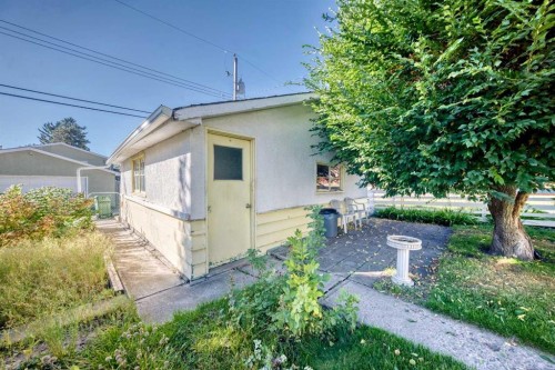 435 51 Avenue, Calgary, AB 