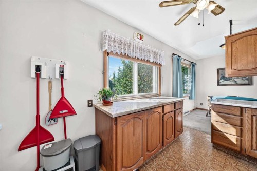 435 51 Avenue, Calgary, AB 