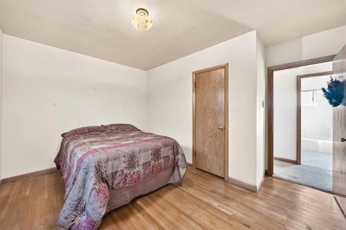 435 51 Avenue, Calgary, AB 