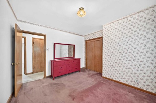 435 51 Avenue, Calgary, AB 
