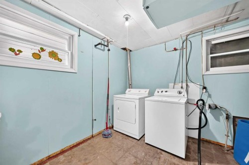 435 51 Avenue, Calgary, AB 
