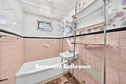 435 51 Avenue, Calgary, AB 