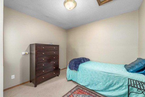 139 Country Hills Way Nw, Calgary, AB 