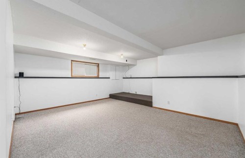 139 Country Hills Way Nw, Calgary, AB 