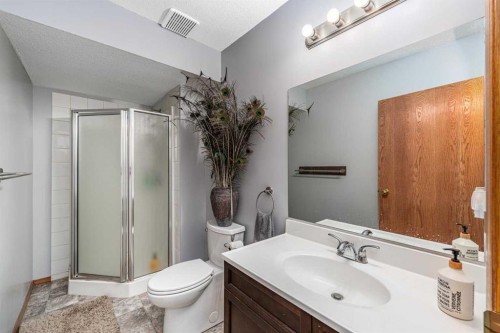 139 Country Hills Way Nw, Calgary, AB 
