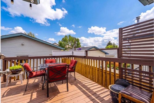 139 Country Hills Way Nw, Calgary, AB 