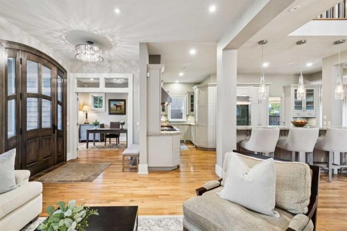 3202 Vercheres Street Sw, Calgary, AB 