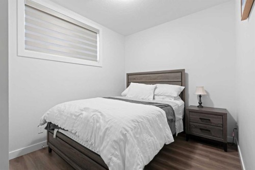 809 Seton Circle Se, Calgary, AB 