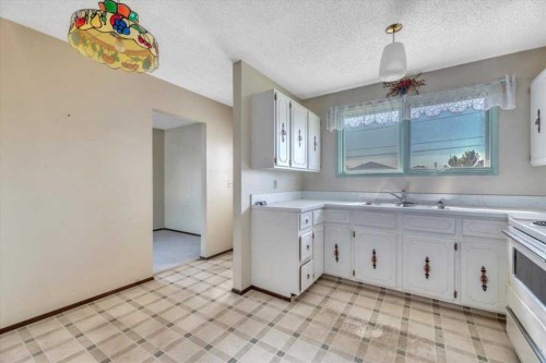 3755 Whitehorn Drive Ne, Calgary, AB 