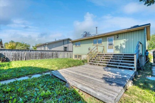 3755 Whitehorn Drive Ne, Calgary, AB 