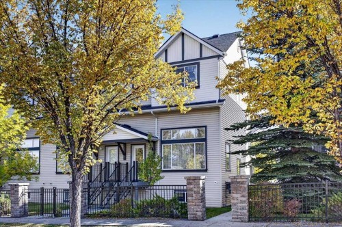 121 Everhollow Heights Sw, Calgary, AB 