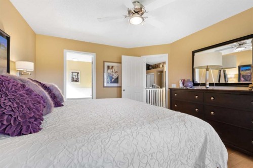 448 Riverside Green Nw, High River, AB 