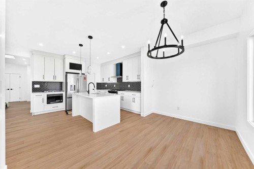 43 Sandpiper Bend, Chestermere, AB 