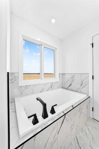 43 Sandpiper Bend, Chestermere, AB 