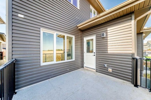 43 Sandpiper Bend, Chestermere, AB 