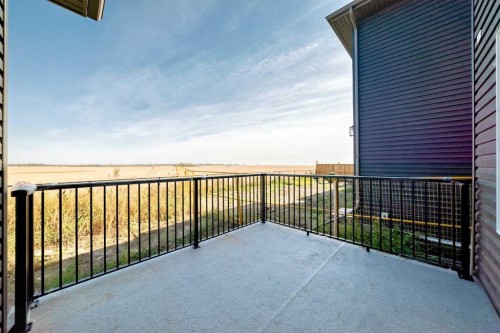 43 Sandpiper Bend, Chestermere, AB 