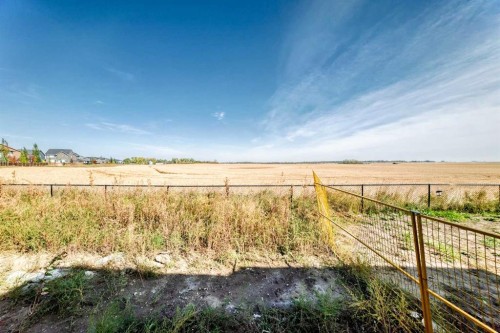43 Sandpiper Bend, Chestermere, AB 