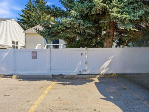 237 Sabrina Way Sw, Calgary, AB 