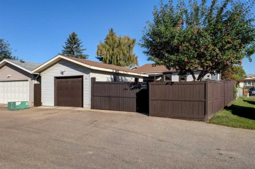115 Aberfoyle Close Ne, Calgary, AB 