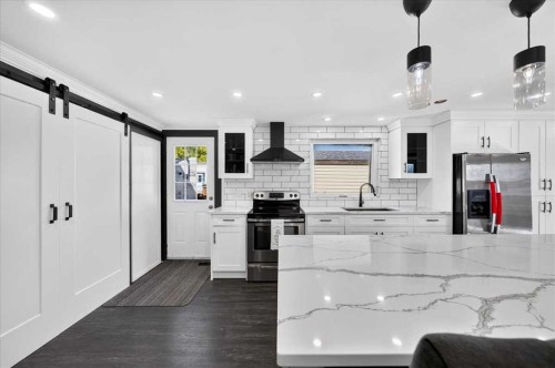 212 Spring Haven Close Se, Airdrie, AB 