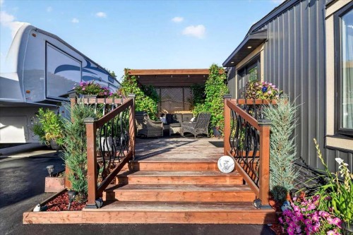 212 Spring Haven Close Se, Airdrie, AB 