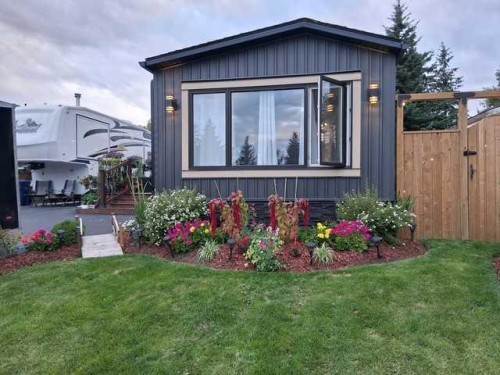 212 Spring Haven Close Se, Airdrie, AB 