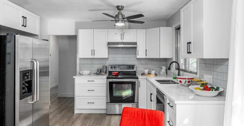 711 118 Avenue Sw, Calgary, AB 
