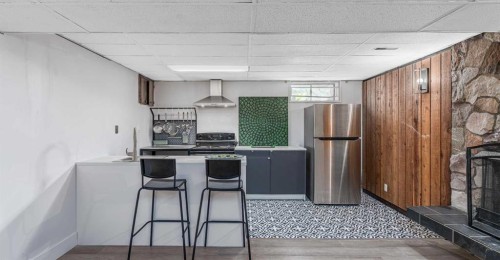711 118 Avenue Sw, Calgary, AB 