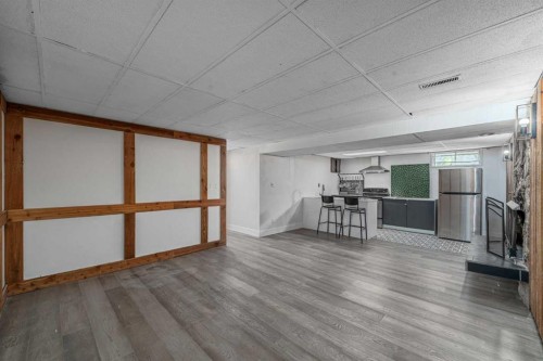 711 118 Avenue Sw, Calgary, AB 