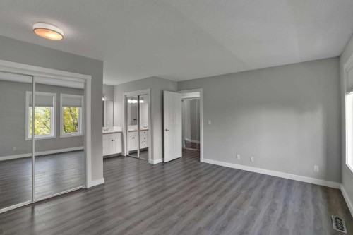 118 Candle Terrace Sw, Calgary, AB 
