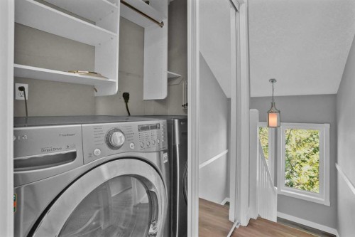 118 Candle Terrace Sw, Calgary, AB 
