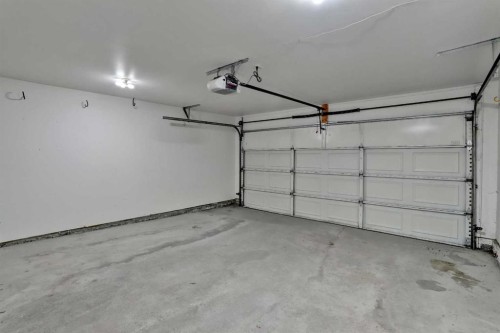118 Candle Terrace Sw, Calgary, AB 