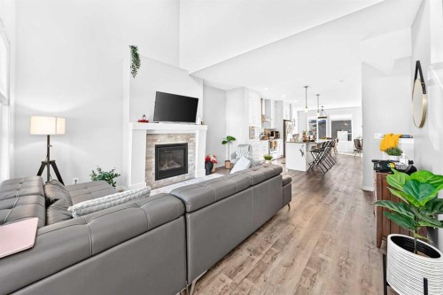 528 Belmont Heath Sw, Calgary, AB 