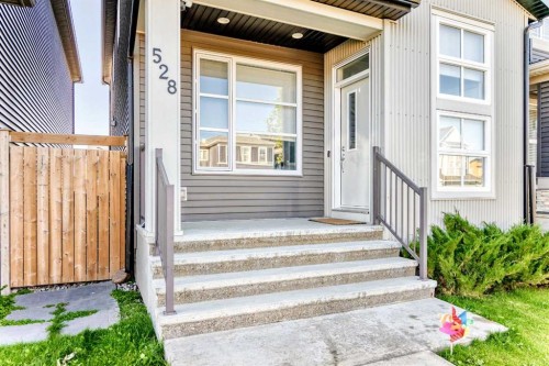 528 Belmont Heath Sw, Calgary, AB 