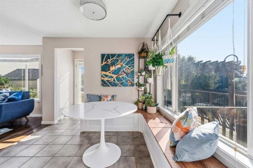 247 Cranberry Place Se, Calgary, AB 