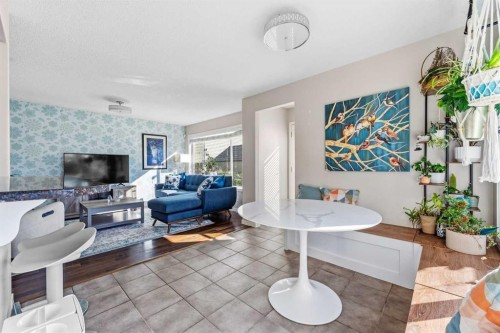 247 Cranberry Place Se, Calgary, AB 